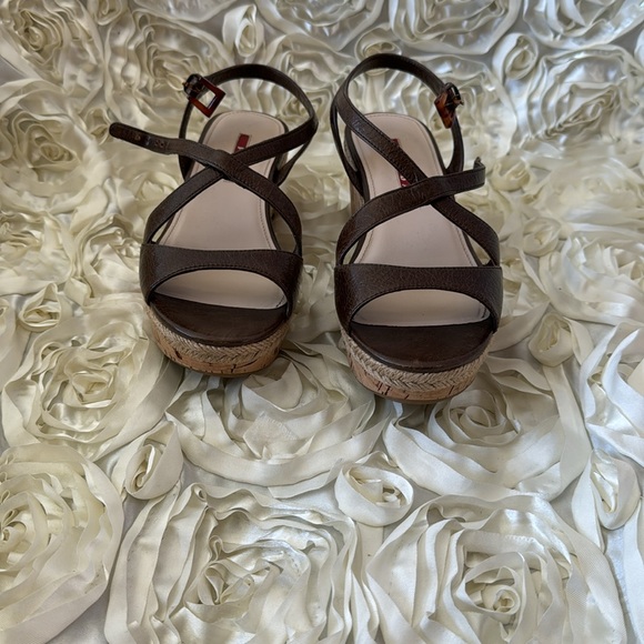 Prada Brown Leather Strappy Wedge Sandals HARDLY WORN! size 37 - Picture 6 of 11